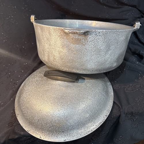 Vintage 4,5 Quart gehämmert Club Aluminium Dutch Oven mit Deckel - Bild 7 von 13