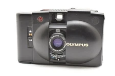 Olympus XA2 Point & Shoot 35mm Film Camera Zuiko 35m f3.5 [ Near Mint+++ ] C844