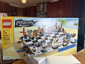 LEGO Pirates: Pirates Chess Set (40158) Complete Set, In box, Manuals, Used