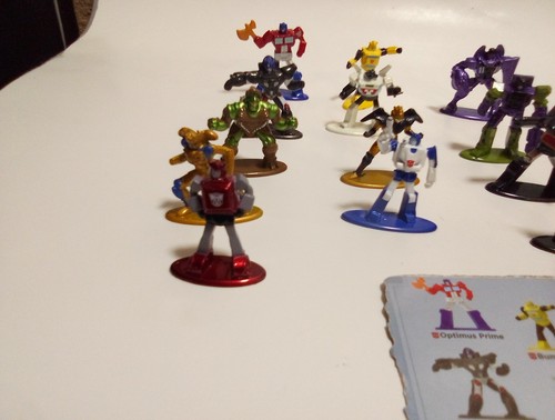Transformers Metal Fig 18 figures Including Optimus Prime, Acid Storm, Spin-Out - Picture 5 of 7
