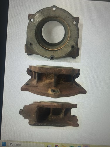 TRANSFER CASE ADAPTER 4L80E NP 208 Iron 15654927 Chevy GMC K2500 Transmission OE - Picture 2 of 2