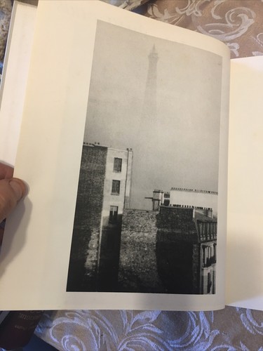 J'AIME PARIS PHOTOGRAPHS SINCE THE TWENTIES by ANDRE KERTESZ - Picture 6 of 11