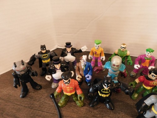 Fisher price IMAGINEXT Figure Lot Of 18 Super Heros DC Batman - Picture 3 of 3