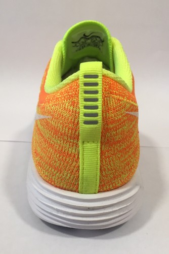 Nike Flyknit Lunar 1 Größe 4 (UK) BRANDNEU IN VERPACKUNG - Bild 2 von 4