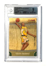 2007-08 Topps (Trademark Moves Rookie Wood /199) #61 Kevin Durant (BGS 9) Pop 7