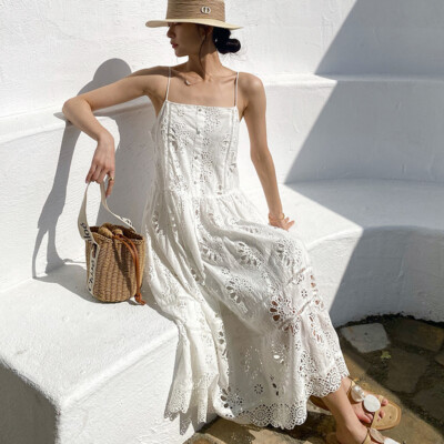 green emerald velvet dress White Beach Dress | Lace Style main image 1