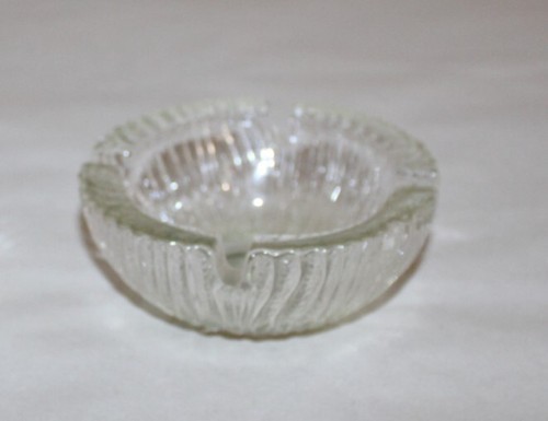 Cool 1940's Bamboo Room Style Ashtray 4" Diameter X 1-5/8" Tall - Picture 2 of 5
