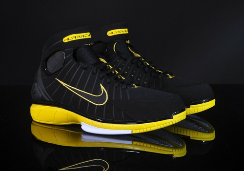 Nike Zoom Huarache 2K4 KOBE LA Lakers Yellow Gold 8 Black Mamba 24 Sz 9.5 Shoes - Picture 4 of 12