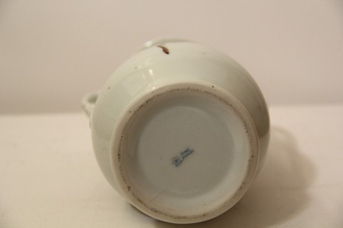 HAND PAINTED NIPPON CERAMIC VASE - DOUBLE HANDLES - FLOWERS - 7 1/2" - Picture 9 of 10