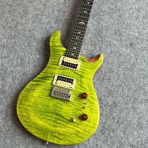 24 Frets Electric Guitar Green Maple Top Tremolo Bridge Chrome Hardware