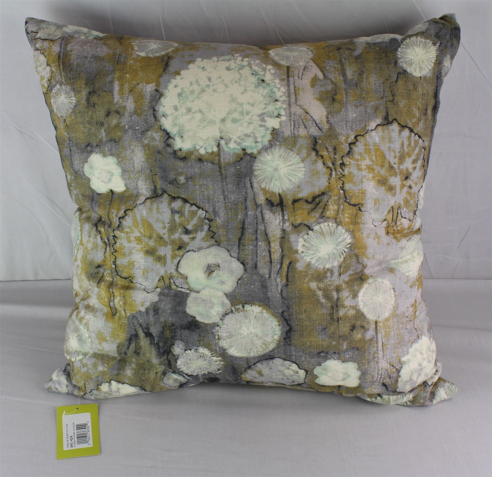 Set Of 2 Eastern Accents Niche Evangeline Decorative Pillows – 22”W x 22”H