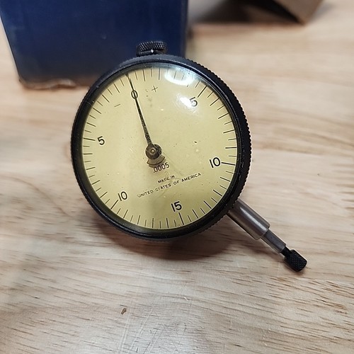 Vintage Brown & Sharpe Dial Gage - .0005 / #599-726-2  - Picture 5 of 17