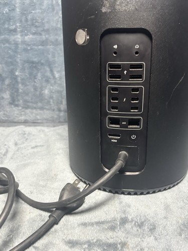 2013 Apple Mac Pro A1481 Intel Xeon @3.50GHz 32GB RAM 500GB SSD MD878LL/A - Picture 10 of 10