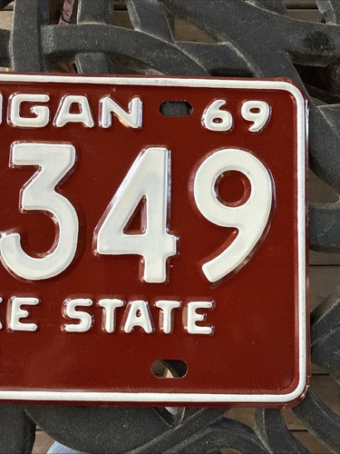 Michigan License Plate Trailer 1969 - Picture 4 of 8