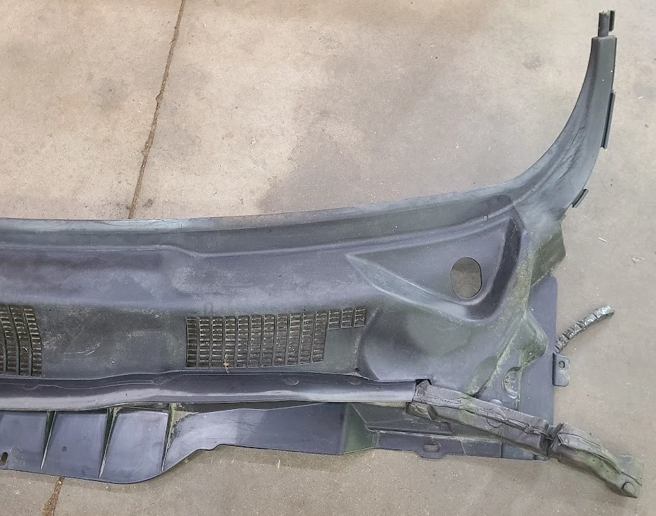 原始设备制造商 2009 - 2018 年道奇 RAM 1500 前挡风玻璃刮板罩格栅面板 2500 3500 — 第 4/4 张图片