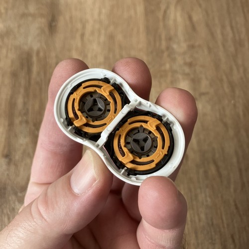 Philips Norelco SW175 Star Wars Edition Storm Trooper Wet & Dry Electric Shaver - Picture 7 of 7