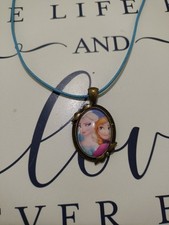 Disney Frozen Anna Elsa jewelry set necklace and earrings set