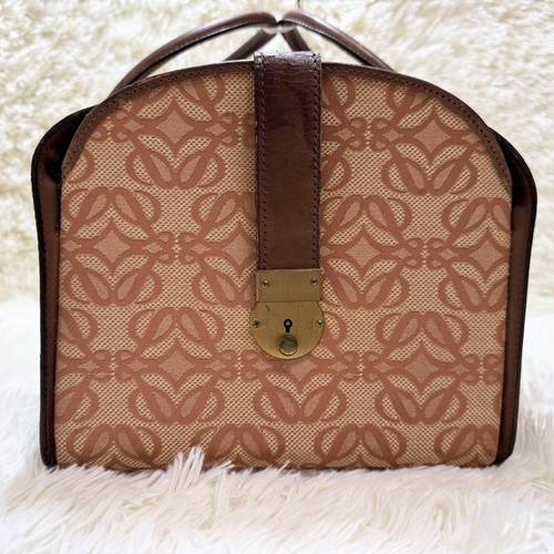 Sac Loewe Boston répétition ventes exceptionnelles anagramme toile cuir marron