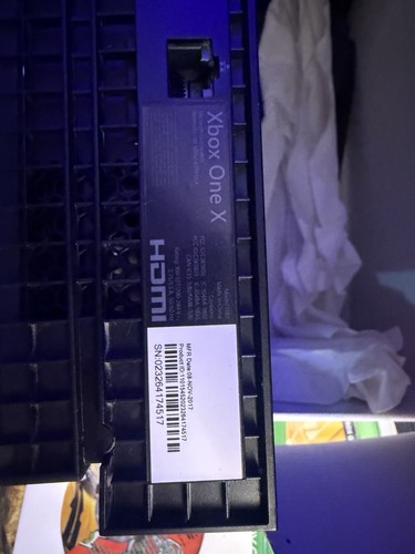 MICROSOFT XBOX ONE XCONSOLE BUNDLE 3 games &cables & 2 Controllers W/Docking Sta - Picture 9 of 9