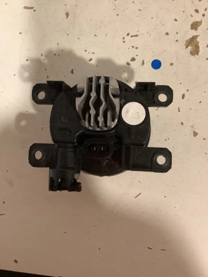 2021 -2023 FORD RANGER/ BRONCO LH=RH LED FOG LIGHT OEM A54L-20057 TL - Imagem 2 de 3