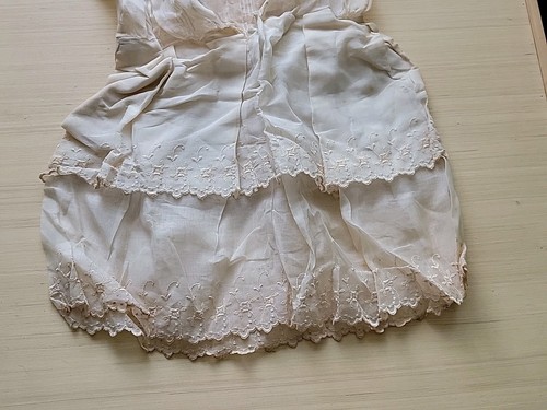 Very Old Antique Childrens Gown Dress Embroidery Lace - Picture 11 of 13