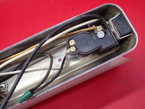 Mueble de tocador vintage FLEUR-O-RAY 20" luz fluorescente MCM con enchufe - Imagen 16 de 24