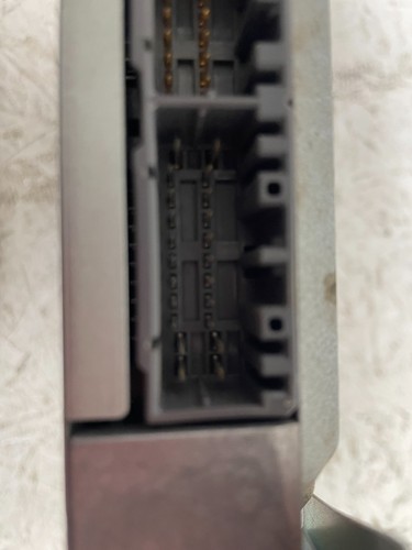1995 TOYOTA TACOMA 2.4L 2RZ-FE M/T 2WD 4X2 ENGINE COMPUTER ECU 89661-04010 - Picture 13 of 16