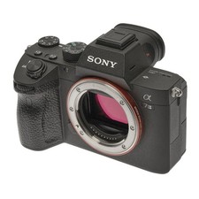 Sony Alpha 7 III (schwarz) ca. 5.000 Ausl. Kamera