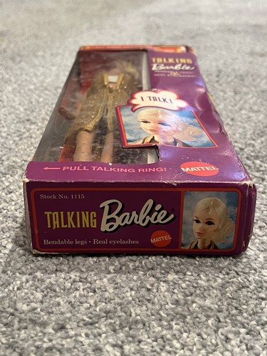 BARBIE PARLANTE VINTAGE 1969 CON ETICHETTA DA POLSO nuova con scatola 1115 - Foto 2 di 17