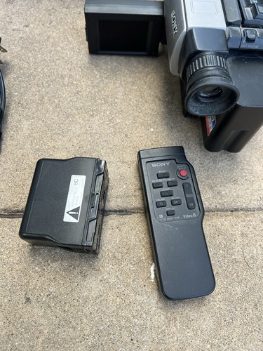 Sony CCD-TRV65 Stereo HI8 HI 8 8mm Video8 Camcorder VCR Player Video Transfer - Picture 6 of 7