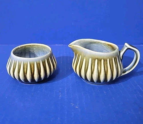 Vintage 1950's Wade IRISH Ireland PORCELAIN Creamer and Sugar By James Borsey