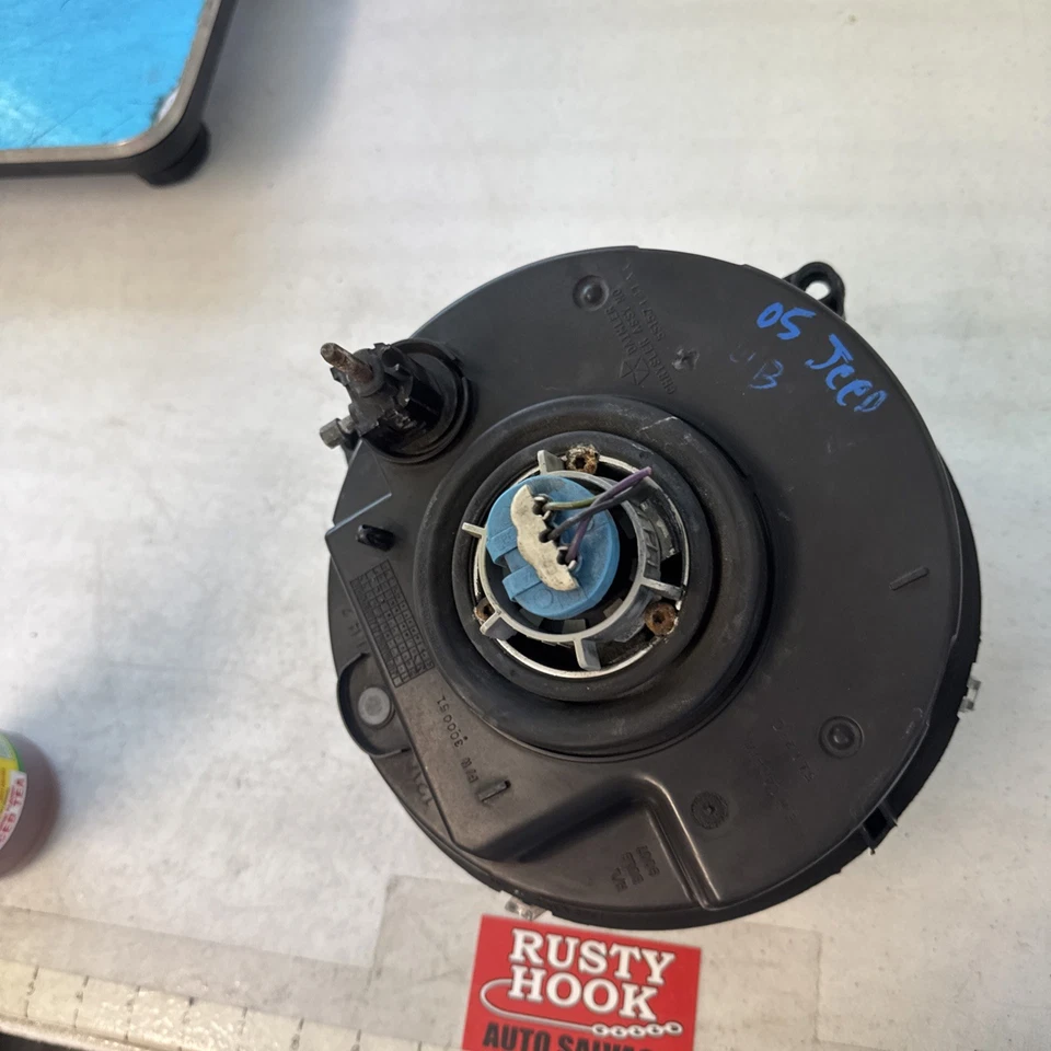 2005 Jeep Liberty Left Side LH DRIVER Headlight Assembly 55157141-AA Foto 4 de 4