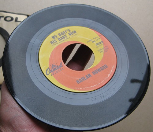 Harlan Howard Capitol 4928 Someday Sweetheart / My Baby's His Bay Now 45rpm - Imagen 3 de 3