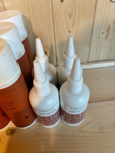 Revolution Haircare Bundle 12 X Vitamin C Conditioners & 4 X Plex Liquid Gloss - Picture 23 of 24