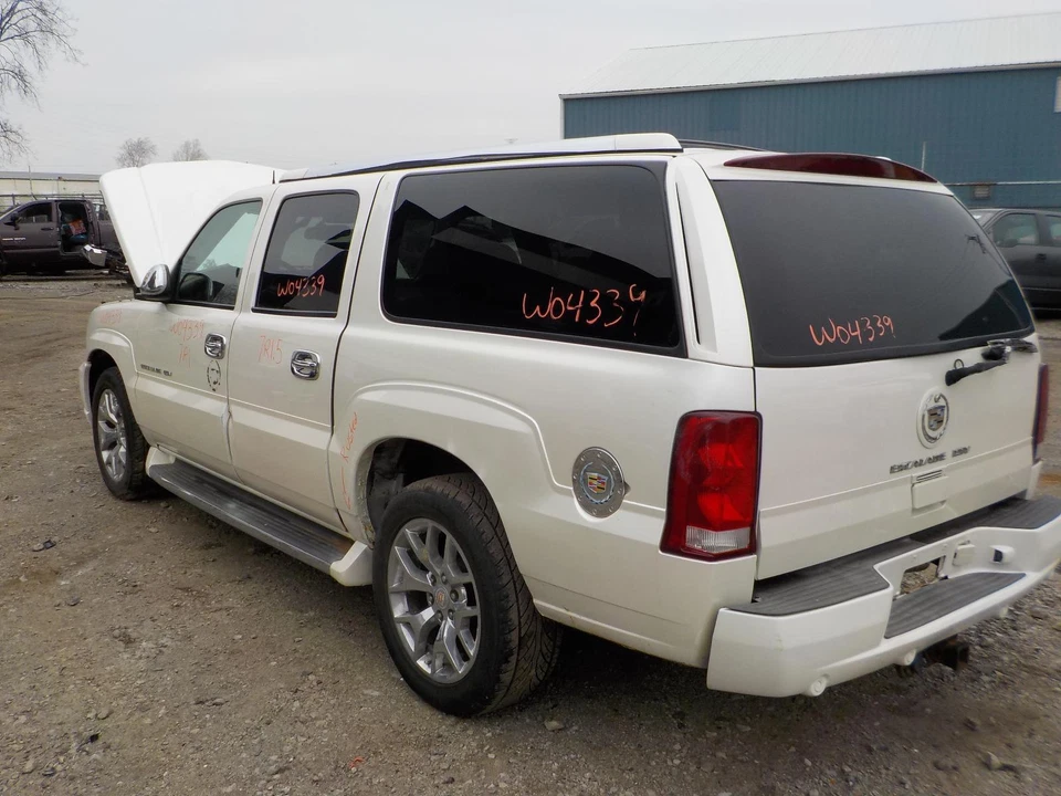Used Front Right Fender fits: 2004 Cadillac Escalade esv Front Right Grade A Foto 3 de 4