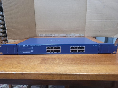 NETGEAR PROSAFE 16 PORT GIGABIT NETWORK SWITCH MODEL: JG5516 - Bild 1 von 4