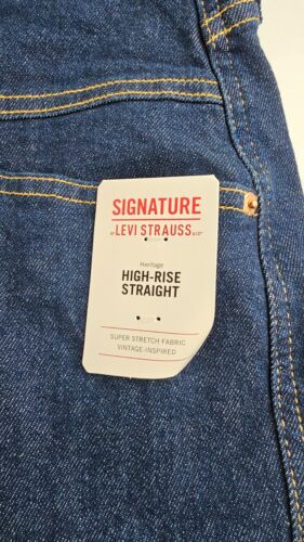 Levi Strauss Co. Women's Signature Jean Shaping High Rise Straight Size 20 NWT - Picture 2 of 10