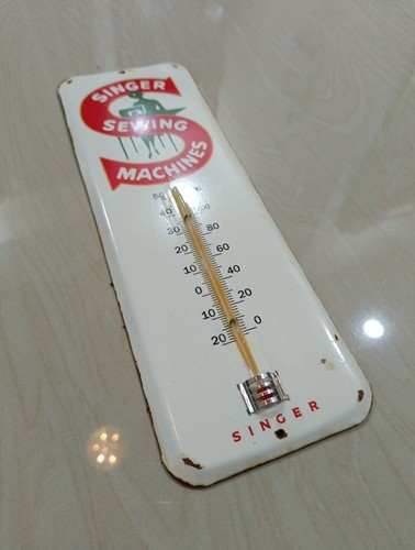 Vintage Singer Sewing Machines Thermometer Tin merchandise 1950 No Porcelain - Picture 13 of 13
