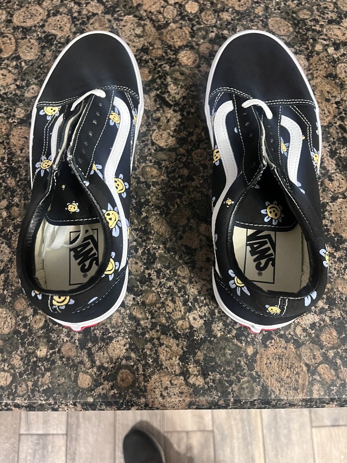 Picture 5 of 10