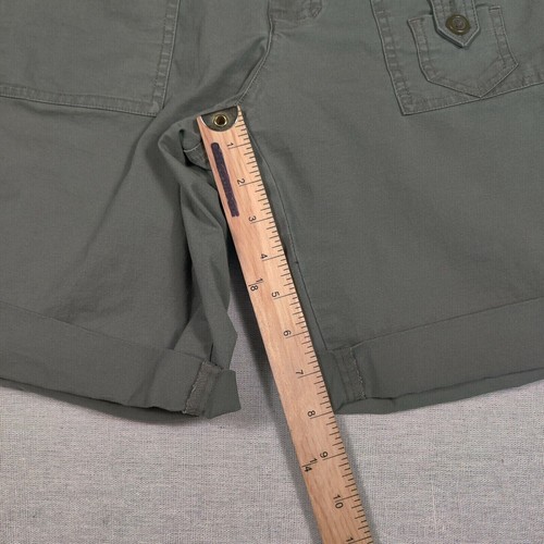 Women's Dockers Low Rise Square Pocket Chino Shorts sz 6 Green Stretch Roll Cuff - Picture 10 of 11
