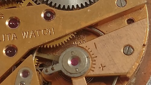 LOT OF TWO MACHINE MOVEMETS WRIST WATCH SELLITA 1130/GIGANDET CAL 1130 FOR PARTS - Picture 9 of 12