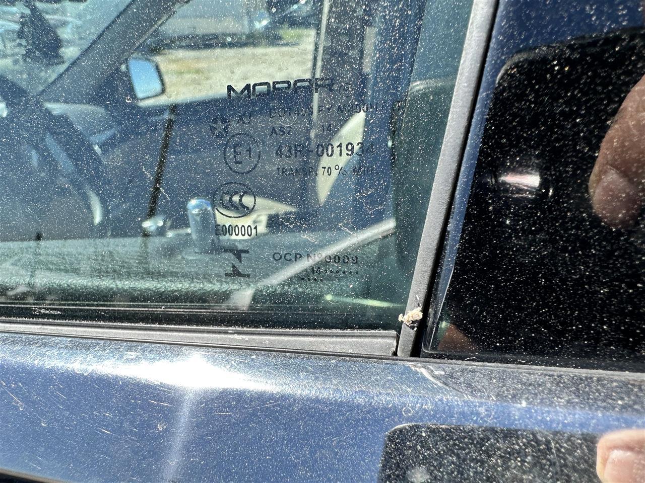 Used A/C Selector Switch fits: 2015 Jeep Grand cherokee temperature control dual