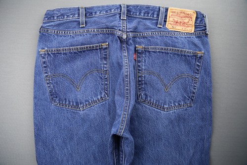 Pantalones de mezclilla rectos Levi's Button Fly 501 2006 vintage para hombre talla 38x30 (Sr 37x29) - Imagen 10 de 11