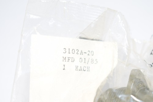 NEW Amphenol 97-3102A-20 Circular MIL Spec Connector Sz 20 Recept Shell Box Moun - Picture 3 of 3