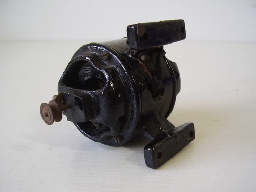 Antiker kleiner Motor Dynamo 2 - 4Volt vor 1945 - Bild 5 von 5