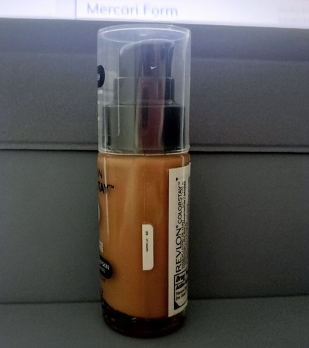 Revlon ColorStay 24Hrs Foundation SPF15 Matte Finish 375 Toffee Combination Oily - Picture 13 of 14