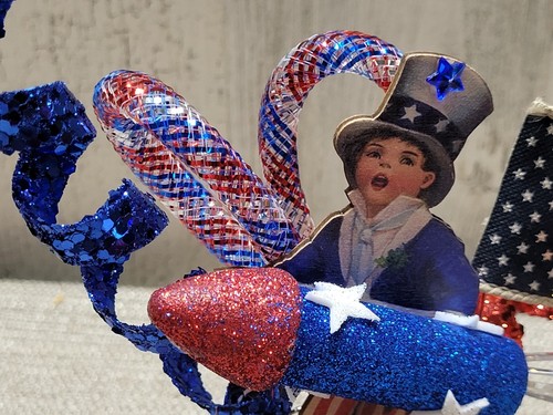 Kitschy Patriotic 4th July Primitive Decor Flag OOAK Firecracker Assemblage - Picture 8 of 12