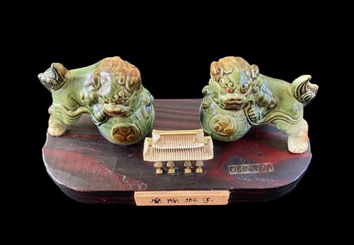 JAPANISCHES PORZELLAN SHIH FOO HUNDE OKINAWA SOUVENIR SAMMLERSTÜCK DISPLAY GESCHENK - Bild 2 von 7