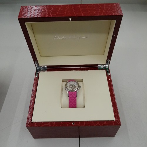 SALVATORE FERRAGAMO Lyrica Diamond Series Quartz Women's Watch Pink From Japan - Picture 10 of 18