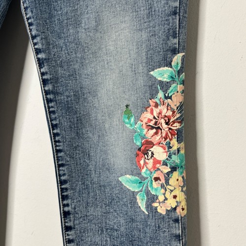 Jessica Simpson Women's Kiss Me Ankle Skinny Jeans 29 Floral Low Rise Raw Hem - Picture 5 of 12